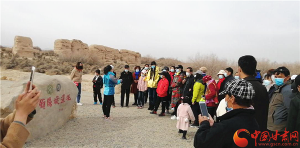 “引客入瓜”開門紅！瓜州迎來景區(qū)復(fù)工后首個旅行團(tuán)