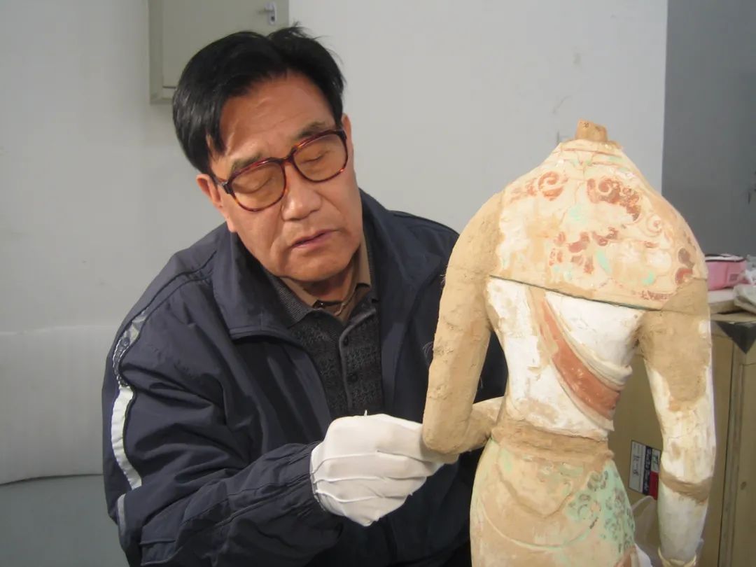 【中央媒體看甘肅】守護(hù)千年敦煌，他只覺一生太短……