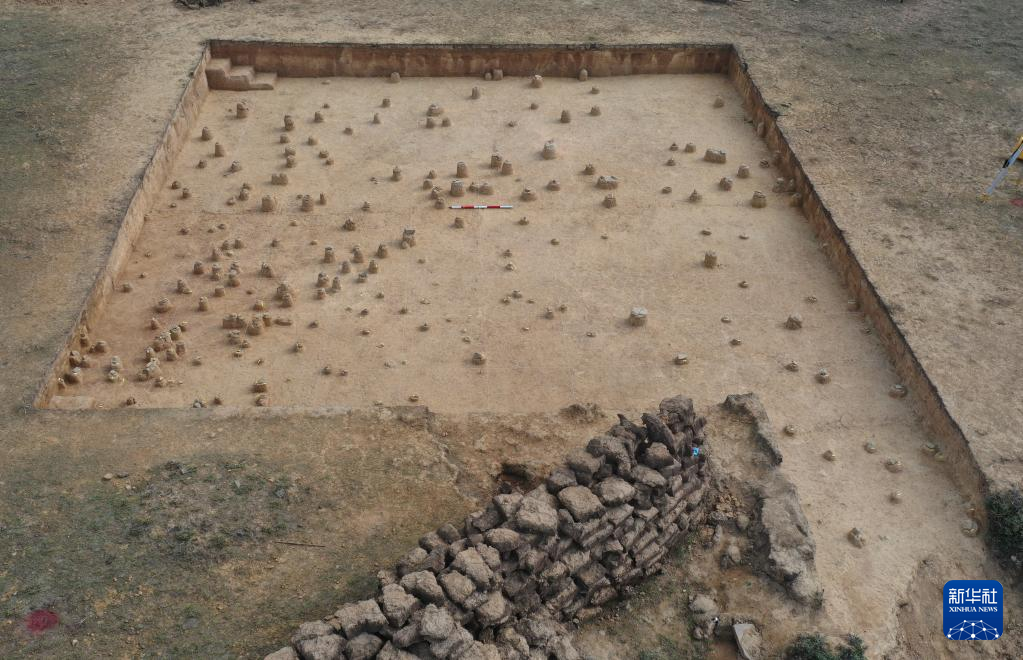 四川稻城縣皮洛舊石器時代遺址探方發(fā)掘情況（資料圖）。
