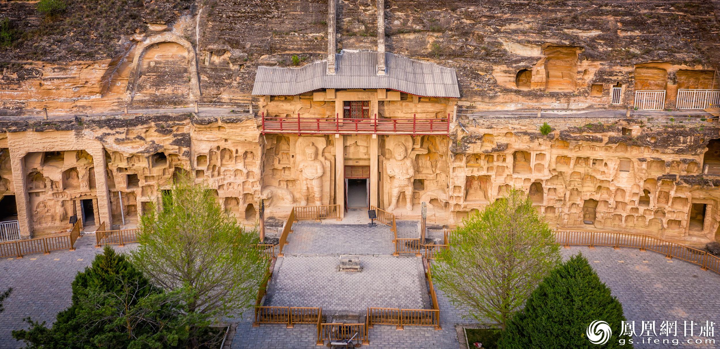 北石窟寺始建于北魏，經(jīng)多個(gè)朝代增修形成密集窟龕。北石窟寺文物保護(hù)研究所供圖